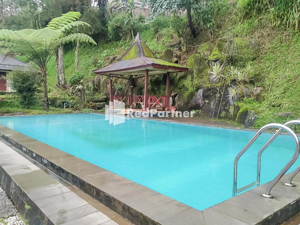 Pertiwi Village Redpartner Paragajen Экстерьер фото